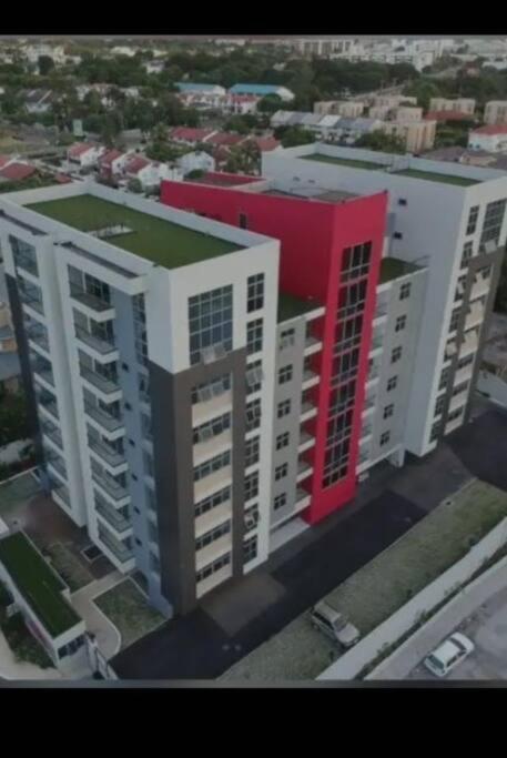 Parkhurst Lux Condo Near Devon House Кингстон Экстерьер фото
