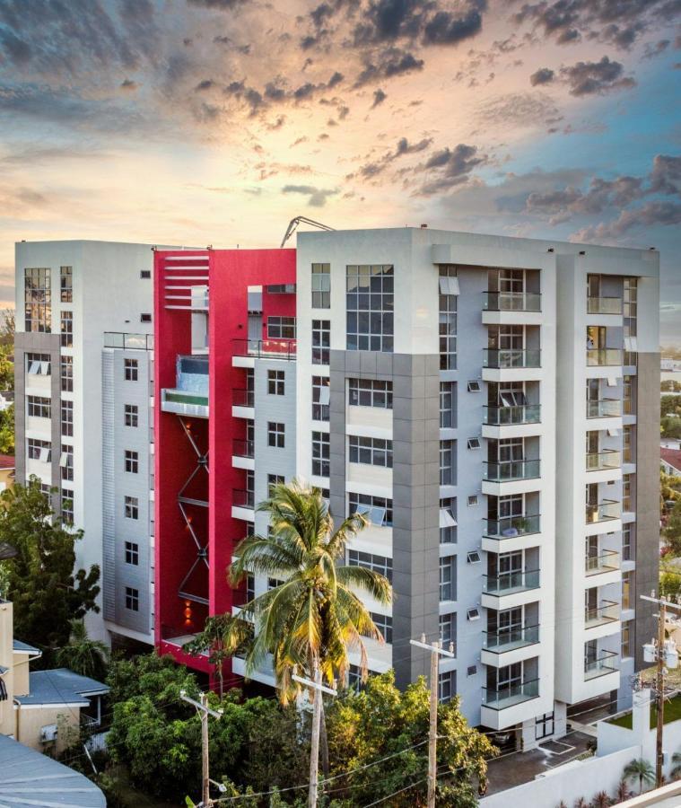 Parkhurst Lux Condo Near Devon House Кингстон Экстерьер фото